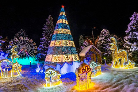 Новости: К Новому году Алматы украсят прошлогодними ёлками