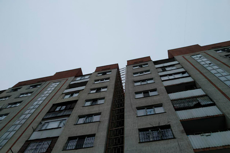 Новости: Алматинцы пожаловались на крен построенного по госпрограмме дома