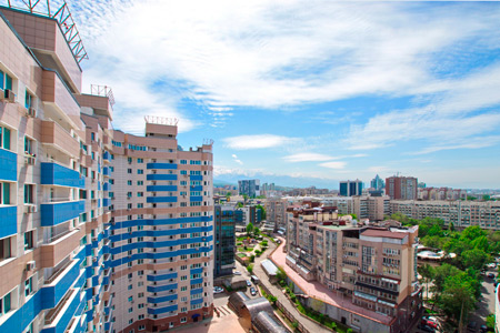 Новости: За год в Алматы количество сделок с жильём выросло на треть