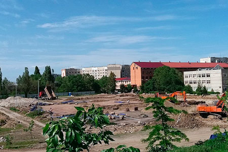 Новости: Стройка на школьном стадионе в Алматы: подробности