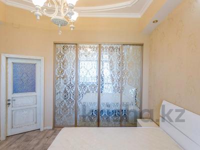 3-комнатная квартира, 102 м², 5/7 этаж, Омаровой 33 за 75 млн 〒 в Алматы
