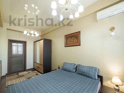 2-комнатная квартира, 70 м², 4/12 этаж посуточно, проспект Манаса 41а за 13 000 〒 в Бишкеке
