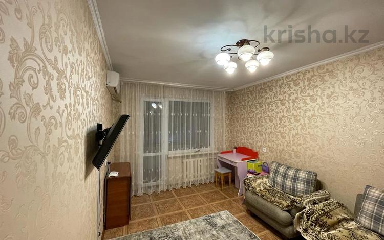 2-комнатная квартира, 47 м², 5/5 этаж, Утепова 13 за 19.8 млн 〒 в Усть-Каменогорске