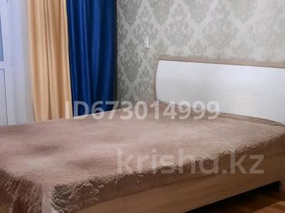 1-комнатная квартира, 40 м², 9/10 этаж по часам, Валиханова 159 за 1 500 〒 в Семее