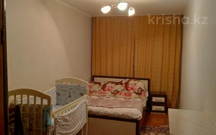 3-комнатная квартира, 54 м², 1/3 этаж, мкр №1 за 29 млн 〒 в Алматы, Ауэзовский р-н