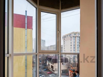 3-комнатная квартира, 100 м², 8/9 этаж, Розыбакиева за 70 млн 〒 в Алматы, Бостандыкский р-н