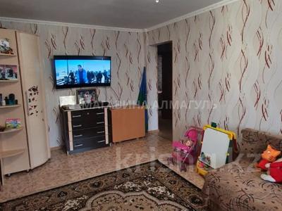 3-комнатная квартира, 58 м², 4/5 этаж, Бухар Жырау — Едиге би за 17 млн 〒 в Павлодаре