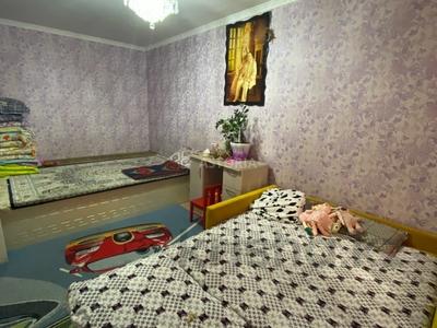 2-комнатная квартира, 65 м², 6/9 этаж, мкр Аккент за 31.5 млн 〒 в Алматы, Алатауский р-н