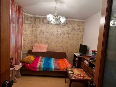 3-комнатная квартира, 50 м², 1/5 этаж, Нурсултана Назарбаева за 13.9 млн 〒 в Петропавловске