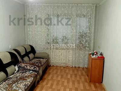 1-комнатная квартира, 35 м², 6/9 этаж, Ауэзова за 9.7 млн 〒 в Щучинске