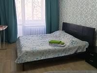 1-комнатная квартира, 36 м², 2/5 этаж посуточно, проспект Сатпаева 8 за 7 500 〒 в Усть-Каменогорске