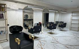 парикмахерские места и кабинеты в аренду в салоне красоты за 45 000 〒 в Актобе, мкр. Батыс-2