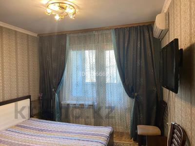 3-комнатная квартира, 67 м², 2/5 этаж помесячно, Жандосова 37В за 400 000 〒 в Алматы, Бостандыкский р-н