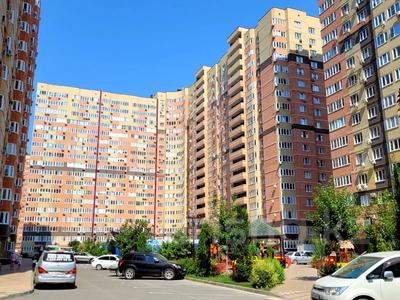 2-комнатная квартира, 66.2 м², 8/18 этаж, Домбайская 63 за 44.5 млн 〒 в Краснодаре