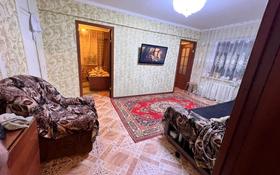 4-комнатная квартира, 63 м², 4/5 этаж, Мухамеджанова 5 за 16 млн 〒 в Балхаше