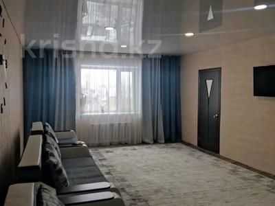 3-комнатный дом, 101 м², Островского за 11.5 млн 〒 в Усть-Каменогорске