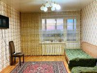3-комнатная квартира, 72 м², 4/5 этаж посуточно, Интернациональная — Ломоносова за 15 000 〒 в Щучинске