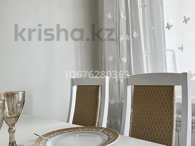 1-комнатная квартира, 50 м², 11/12 этаж посуточно, Радостовца 323а за 25 000 〒 в Алматы