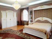 9-комнатный дом, 485 м², 32 сот., Габдуллы Кулкыбаева за 180 млн 〒 в Караганде, Казыбек би р-н