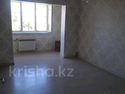 3-комнатная квартира, 65 м², 4/5 этаж, Адырбекова 165 за 25.5 млн 〒 в Шымкенте, Аль-Фарабийский р-н