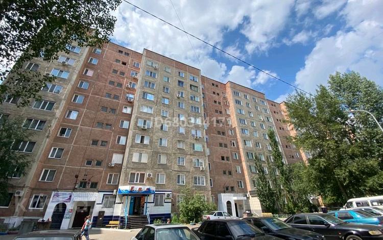 3-комнатная квартира, 68 м², 10/10 этаж, Бекхожина 15 за 19.5 млн 〒 в Павлодаре