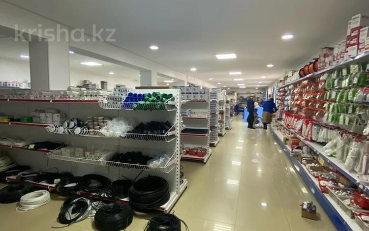 Магазин площадью 520 м², Тауке Хана б/н за 270 млн 〒 в Шымкенте, Аль-Фарабийский р-н