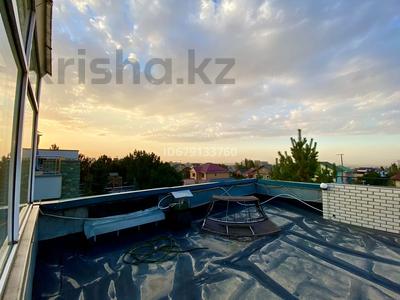 7-комнатная квартира, 300 м², 1/2 этаж, мкр Баганашыл за 205 млн 〒 в Алматы, Бостандыкский р-н