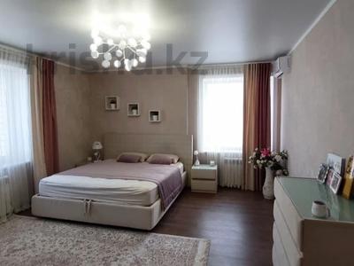 3-комнатная квартира, 130 м², 9/16 этаж, Жабаева 142 за 75 млн 〒 в Петропавловске