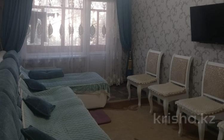 3-комнатная квартира, 68 м², 3/5 этаж, Кожедуба 58 за 24.4 млн 〒 в Усть-Каменогорске