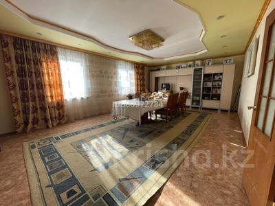 5-комнатный дом, 197 м², 6 сот., Морозова 226 — Севастопольская за 34 млн 〒 в Семее