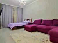 1-комнатная квартира, 45 м², 4/20 этаж посуточно, Манаса 109а за 15 000 〒 в Алматы