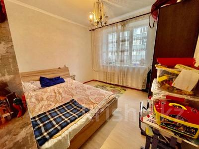 3-комнатная квартира, 72 м², 4/5 этаж, мкр Жетысу-4 3 за 43.5 млн 〒 в Алматы, Ауэзовский р-н