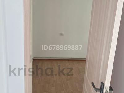 2-комнатная квартира, 58 м², Есимхан 17/6 за 15.5 млн 〒 в Туркестане