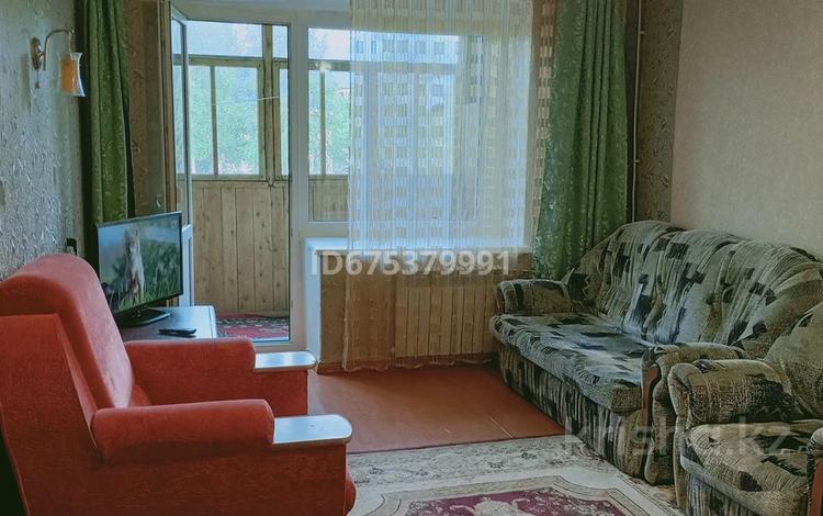 2-комнатная квартира, 51 м², 2/5 этаж на длительный срок, Кунаева 38 за 130 000 〒 в Риддере