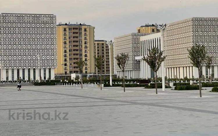 3-комнатная квартира, 85 м², 10/12 этаж, 32 мкр 21 — Напротив областного акимата за 51 млн 〒 в Туркестане