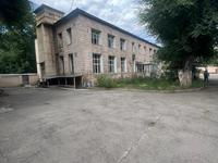 Здание, площадью 1400 м², проспект Сакена Сейфуллина 14 за 650 млн 〒 в Алматы, Турксибский р-н