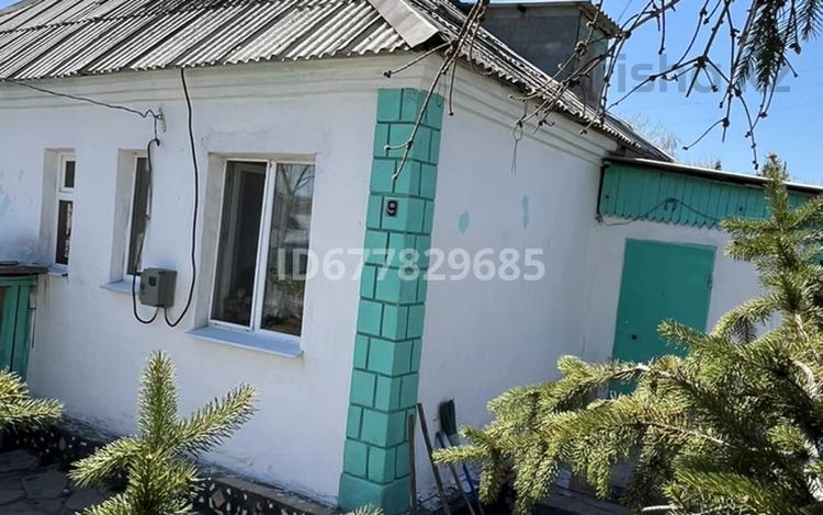 4-комнатный дом, 83.8 м², 8 сот., Крутая 9 за 16 млн 〒 в Усть-Каменогорске