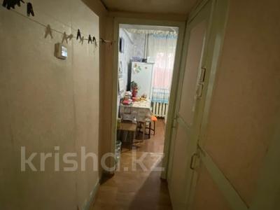 3-комнатная квартира, 49 м², 1/5 этаж, Кабанбай Батыра 126 за 16 млн 〒 в Усть-Каменогорске