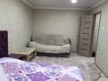 1-комнатная квартира, 35 м², 2 этаж по часам, Камзина 64 — Шевченко за 2 000 〒 в Павлодаре — фото 3