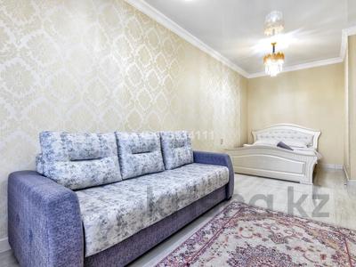 1-комнатная квартира, 46 м², 4/19 этаж посуточно, Кабанбай батыра 29 за 16 000 〒 в Астане, Есильский р-н
