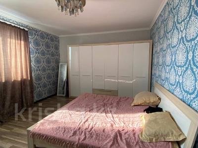 4-комнатный дом, 200.5 м², 10 сот., Ахмета Ескендирова за 60 млн 〒 в Актобе