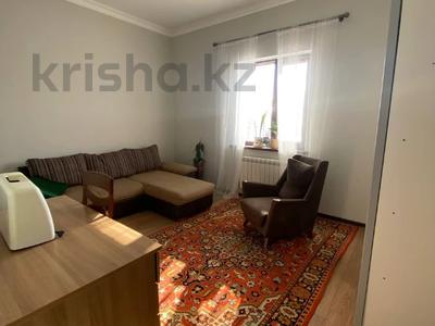 4-комнатный дом, 200.5 м², 10 сот., Ахмета Ескендирова за 60 млн 〒 в Актобе