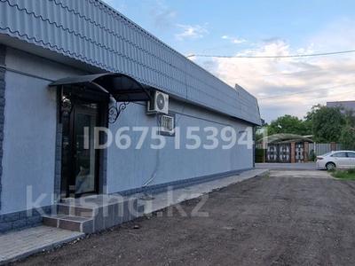 Магазин площадью 30 м², Байгазиева 196а за 110 000 〒 в Каскелене