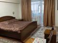 3-комнатная квартира, 98 м², 2/5 этаж помесячно, мкр Самал-1 26 за 700 000 〒 в Алматы, Медеуский р-н — фото 4