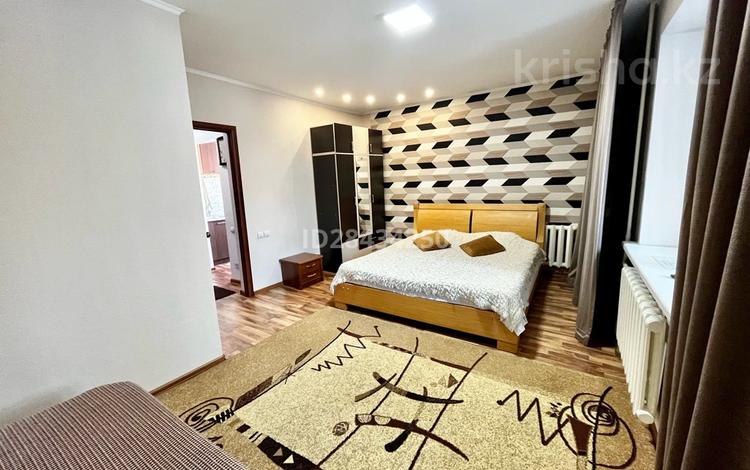 1-комнатная квартира, 30 м² посуточно, Абая 72 за 12 000 〒 в Талгаре