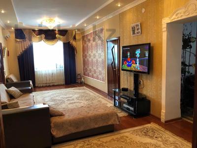 7-комнатный дом, 210 м², 10 сот., Проспект Астана 14 за 60 млн 〒 в 