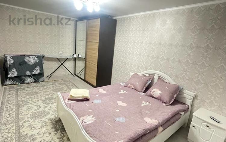 1-комнатная квартира, 31 м², 3/4 этаж посуточно, Шевченко 129 за 9 000 〒 в Талдыкоргане