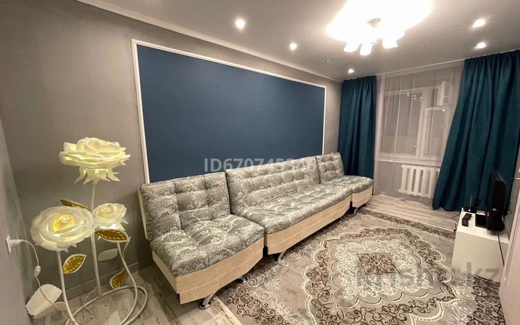 2-комнатная квартира, 43 м², 2/3 этаж, мкр Калкаман-2 6 за 23 млн 〒 в Алматы, Наурызбайский р-н
