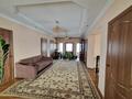 6-комнатный дом, 207.7 м², 8 сот., Акын Сара за 58.5 млн 〒 в Боралдае (Бурундай) — фото 9