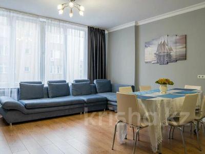 3-комнатная квартира, 140 м², 12 этаж посуточно, Масанчи 98а — Абая за 20 000 〒 в Алматы, Алмалинский р-н